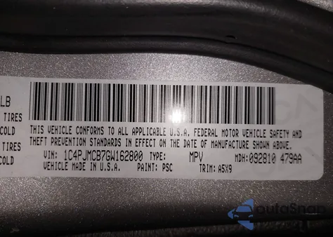 2016 Jeep Cherokee Latitude z USA, uszkodzony, nr VIN 1C4PJMCB7GW162800